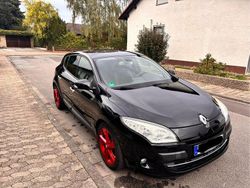 Schwarz Gebraucht 2011 Renault Mégane Night&Day Limousine | 4.800 € (Fairer Preis)
