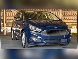Blau Gebraucht 2019 Ford S-MAX Titanium Van / Kleinbus | 9.500 € (Teuer)