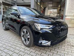 Schwarz Gebraucht 2022 Audi e-tron S-Line SUV | 46.850 €