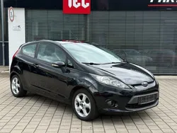 Schwarz Gebraucht 2009 Ford Fiesta Trend Kleinwagen | 2.500 € (Superpreis)