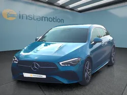 Blau Gebraucht 2024 Mercedes CLA200 Limousine | 36.249 € (Etwas zu teuer)