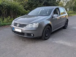 Grau Gebraucht 2007 VW Golf V Edition Limousine | 2.500 € (Guter Preis)