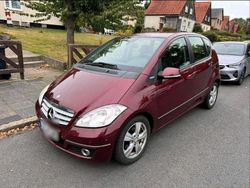 Rot Gebraucht 2010 Mercedes A180 Avantgarde Kleinwagen | 2.500 € (Guter Preis)