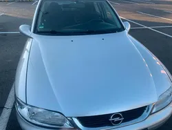 Silber Gebraucht 2001 Opel Vectra Limousine | 1.490 € (Fairer Preis)