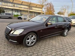 Braun Gebraucht 2010 Mercedes E350 Limousine | 5.988 € (Fairer Preis)