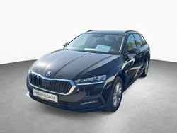Schwarz Gebraucht 2022 Skoda Octavia Ambition Kombi | 23.450 € (Fairer Preis)