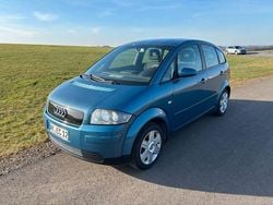 Blau Gebraucht 2003 Audi A2 Kleinwagen | 2.800 € (Guter Preis)