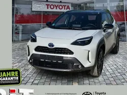 Schwarz Gebraucht 2022 Toyota Yaris Cross SUV | 24.990 € (Fairer Preis)
