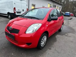 Rot Gebraucht 2008 Toyota Yaris Kleinwagen | 2.490 € (Fairer Preis)
