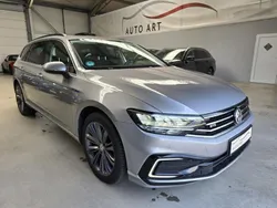 Pyritsilber metallic Gebraucht 2020 VW Passat GTE Kombi | 20.200 € (Fairer Preis)