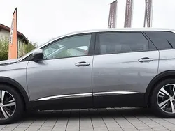 Grau Gebraucht 2019 Peugeot 5008 Allure Van / Kleinbus | 16.900 € (Guter Preis)