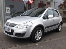 Silber Gebraucht 2011 Suzuki SX4 Style Limousine | 7.390 € (Fairer Preis)