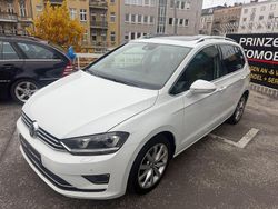 Weiß Gebraucht 2014 VW Golf VII Highline Limousine | 13.500 € (Fairer Preis)