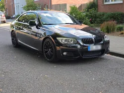 Schwarz Gebraucht 2011 BMW 320 M Sport Coupé | 11.000 € (Teuer)