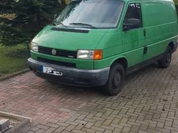 Grün Gebraucht 2002 VW T4 Van | 5.000 €