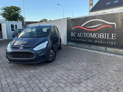 Grau Gebraucht 2013 Ford B-MAX Trend Van / Kleinbus | 5.390 € (Fairer Preis)