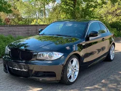 Schwarz Gebraucht 2010 BMW 135 M Sport Kleinwagen | 21.900 € (Etwas zu teuer)