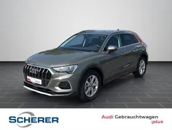 Chronosgrau metallic (metallic) Gebraucht 2024 Audi Q3 Ambiente SUV | 37.990 € (Fairer Preis)
