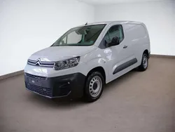 Eisweiß Gebraucht 2024 Citroën Berlingo Van / Kleinbus | 20.590 € (Guter Preis)