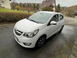 Weiß Gebraucht 2016 Opel Karl Selection Kleinwagen | 5.900 € (Fairer Preis)