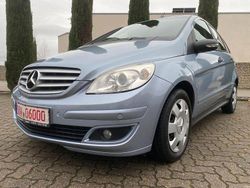Blau Gebraucht 2007 Mercedes 200 Edition Limousine | 6.950 € (Guter Preis)