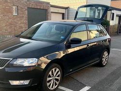 Schwarz Gebraucht 2014 Skoda Rapid Ambition Limousine | 6.200 € (Fairer Preis)