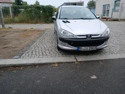 Silber Gebraucht 2009 Peugeot 206 Kleinwagen | 2.200 € (Guter Preis)