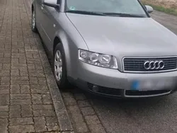 Silber Gebraucht 2002 Audi A4 Kombi | 1.600 € (Guter Preis)