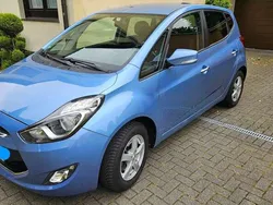Blau Gebraucht 2014 Hyundai ix20 Edition Van / Kleinbus | 7.900 € (Fairer Preis)