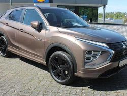 Braun Gebraucht 2023 Mitsubishi Eclipse Cross Plus SUV | 26.900 € (Fairer Preis)