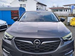 Mondstein grau/e:vulkan grau Gebraucht 2019 Opel Grandland X SUV | 8.900 €