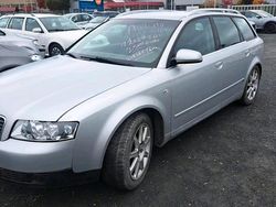 Silber Gebraucht 2003 Audi A4 Kombi | 2.500 € (Fairer Preis)
