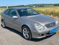 Silber Gebraucht 2007 Mercedes C180 Coupé | 2.800 € (Guter Preis)