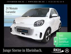 Weiß Gebraucht 2024 Smart ForTwo Electric Drive Coupé | 18.750 € (Teuer)