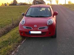 Rot Gebraucht 2009 Nissan Micra Kleinwagen | 950 € (Guter Preis)