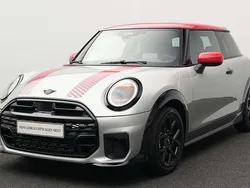 Grau Gebraucht 2024 Mini John Cooper Works Kleinwagen | 27.445 € (Guter Preis)