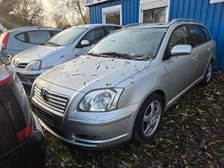 Gebraucht 2006 Toyota Avensis Kombi | 1.700 € (Guter Preis)