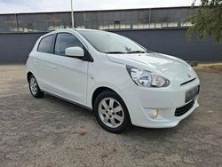 Weiß Gebraucht 2015 Mitsubishi Space Star Kleinwagen | 5.250 € (Guter Preis)