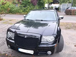 Schwarz Gebraucht 2010 Chrysler 300C Limousine | 12.500 €