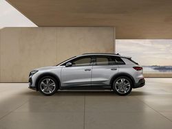 Beige (florettsilber metallic) Neu 2025 Audi Q4 e-tron Advanced SUV | 49.450 € (Superpreis)
