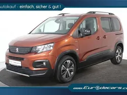Braun Gebraucht 2019 Peugeot Rifter GT-line Van / Kleinbus | 21.800 € (Fairer Preis)