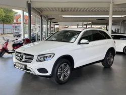 Weiß Gebraucht 2018 Mercedes GLC250 SUV | 27.950 € (Fairer Preis)