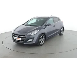 Grau Gebraucht 2017 Hyundai i30 Passion Limousine | 11.090 € (Fairer Preis)