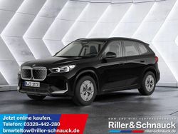 Schwarz ii Neu 2025 BMW iX1 Sport Line SUV | 58.280 €