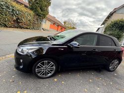 Schwarz Gebraucht 2017 Kia Rio Limousine | 9.000 € (Fairer Preis)