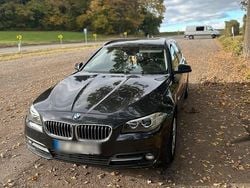 Grau Gebraucht 2013 BMW 530 Kombi | 9.450 € (Superpreis)