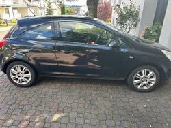 Schwarz Gebraucht 2006 Opel Corsa Kleinwagen | 1.199 € (Guter Preis)