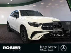 Weiss / polarweiß Gebraucht 2024 Mercedes GLC400d AMG Coupé | 73.260 € (Fairer Preis)