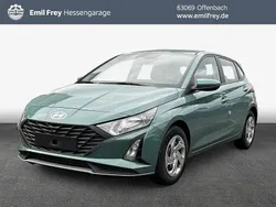 Grün Neu 2024 Hyundai i20 Select Limousine | 16.950 € (Guter Preis)