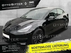 Solid black Gebraucht 2023 Tesla Model 3 Performance Limousine | 35.745 € (Fairer Preis)
